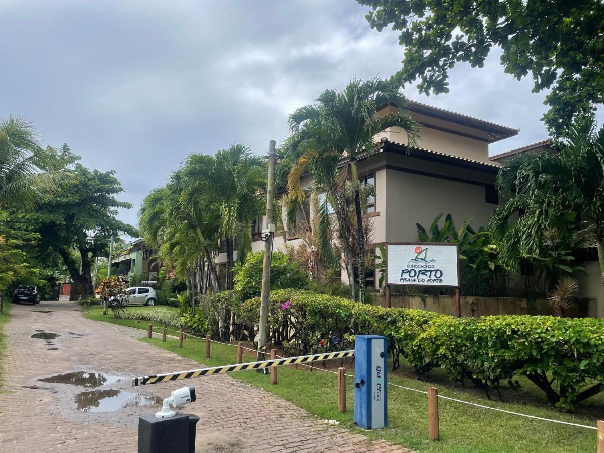 Apt Na Praia Do Forte Em Condominio Frente Mar! 외부 사진